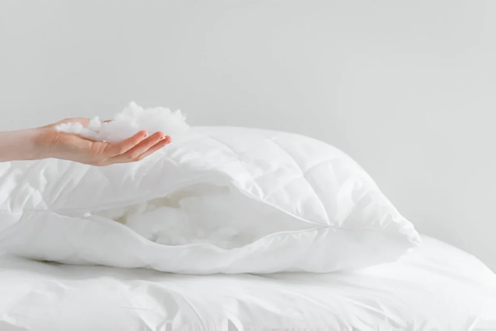 How to Choose the Right Pillow: A Complete Guide 3 Pillow Fill Material